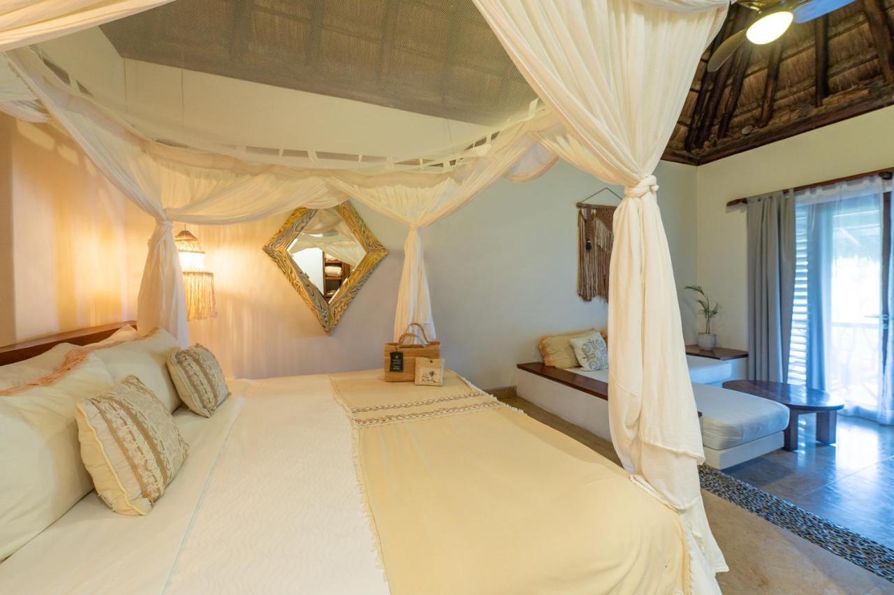 Ana Y Jose Hotel & Beach Club Тулум Екстериор снимка